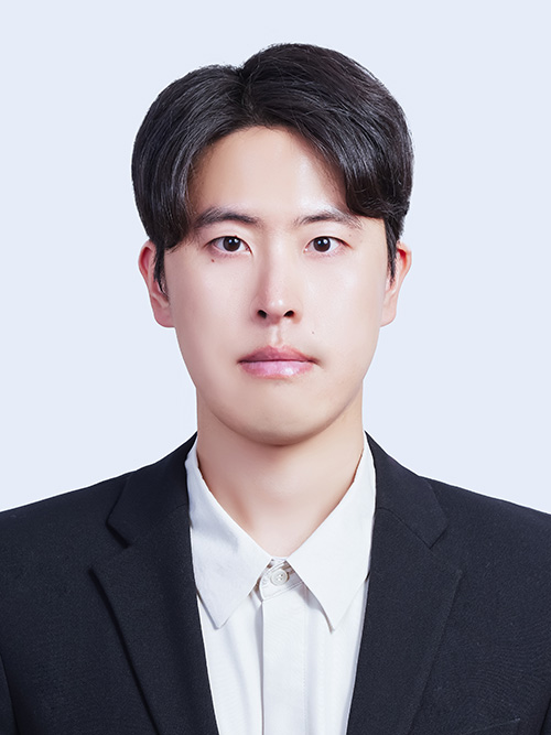 김효준(Kim Hyojun) 사진